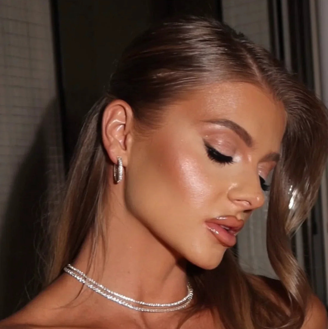 Hailey Hoop Earrings Gold